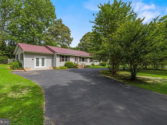 2nd image of 25506 Brookside Dr