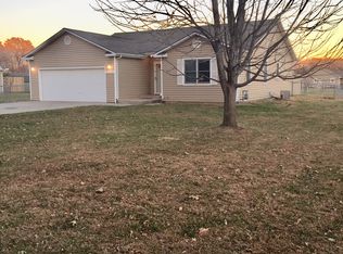 2030 NE Monroe St, Topeka, KS 66608