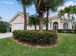 8532 SE Palm Hammock Ln, Hobe Sound, FL 33455