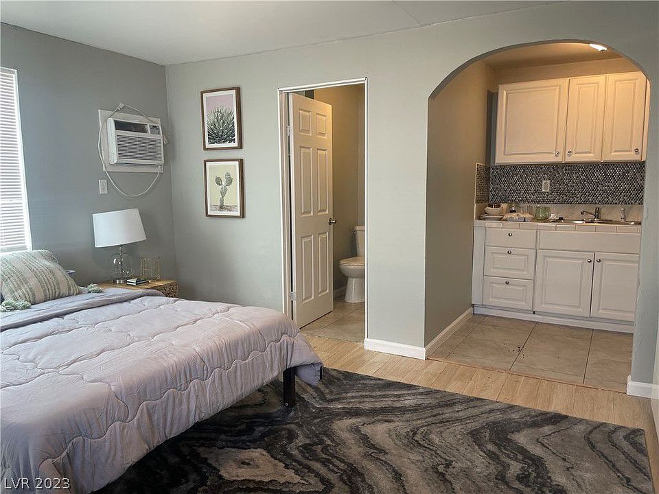 2nd image of 101 Beech St #C