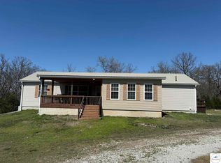 21853 Holiday Ln, Warsaw, MO 65355