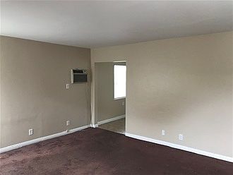 1st image of 317 N Beverly Ct