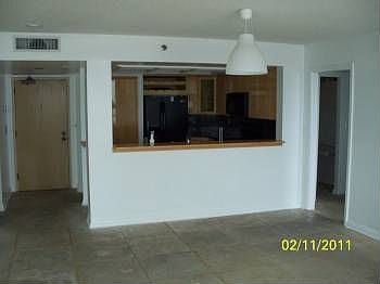 5th image of 400 S Pointe Dr APT 902