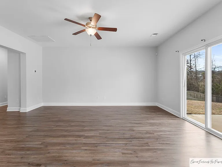 409 Silver Anchor Dr — Photo 4