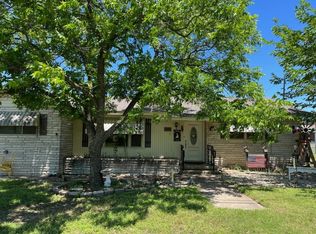 240 S 2nd St, Hewitt, TX 76643