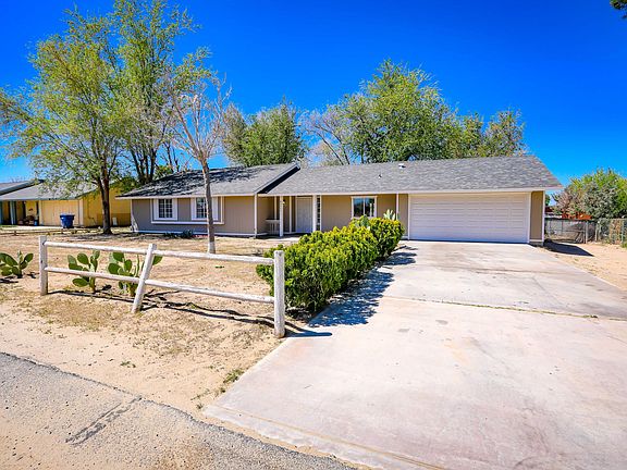 3rd image of 40555 174th St E