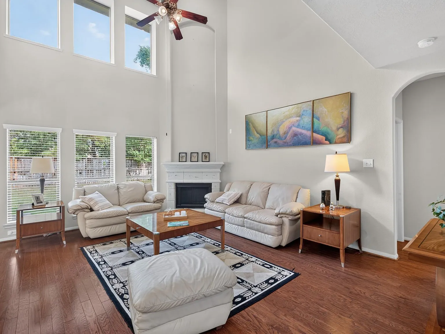 4 bed, 2.5 bath, 2795 sqft, $3,450 — Photo 4