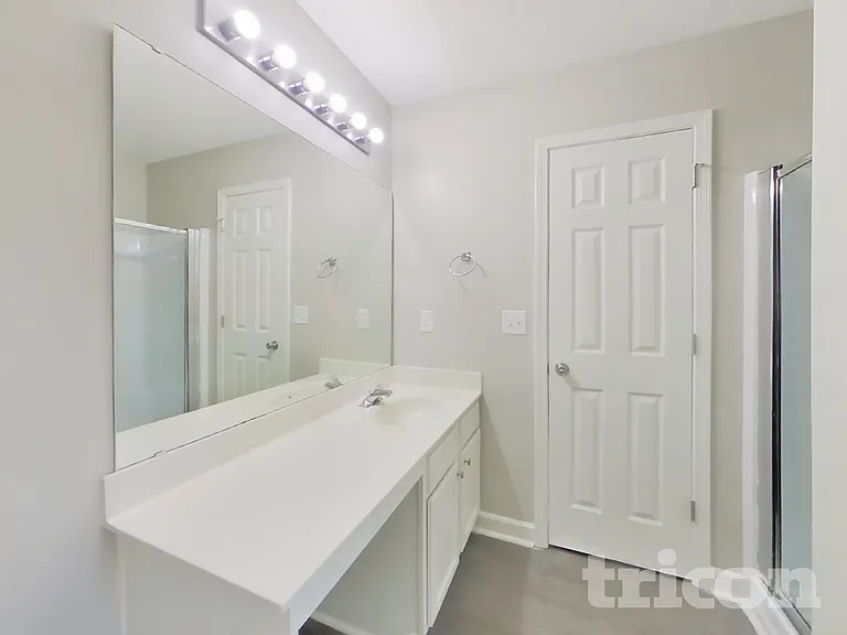 1032 Crowders Woods Dr — Photo 8