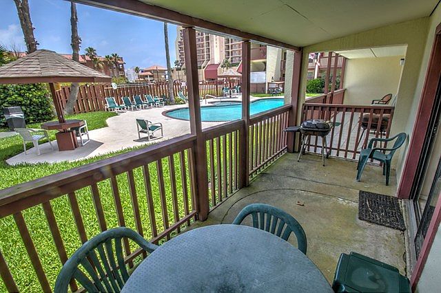1st image of 108 W Morningside Dr #100