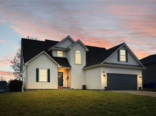 2100 SE 7th St, Lees Summit, MO 64063
