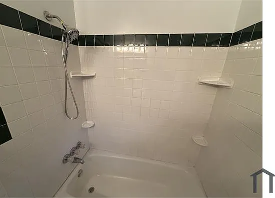 445 Hunter Ave — Photo 22