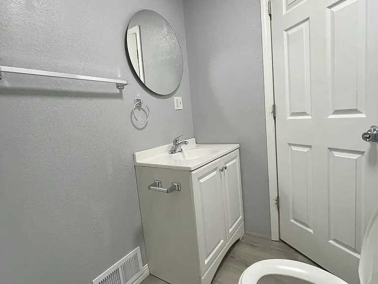 537 Potter St #1 — Photo 11
