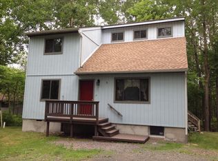 246 Ash Dr, Long Pond, PA 18334