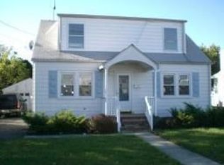 229 N 1st Ave, Manville, NJ 08835