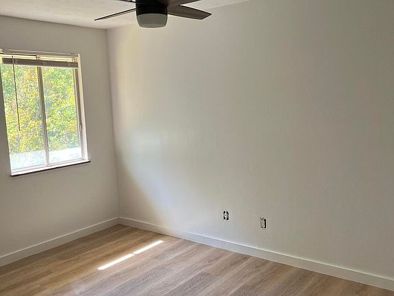 5th image of 3001 Sevier Ave