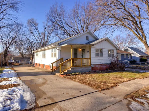 2424 E 40th St, Des Moines, IA 50317