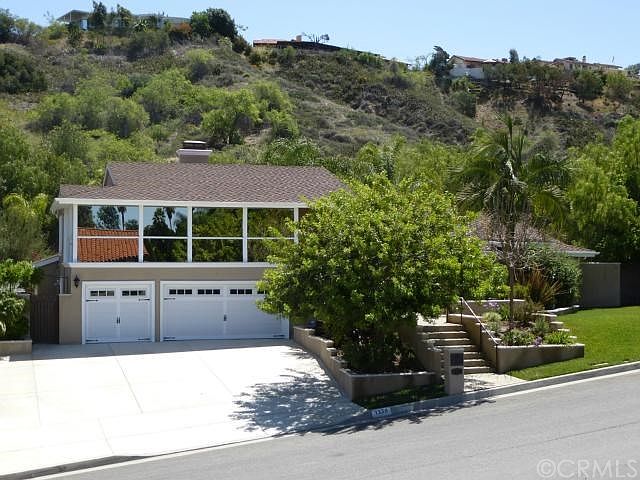 1st image of 1338 S South Hills Dr