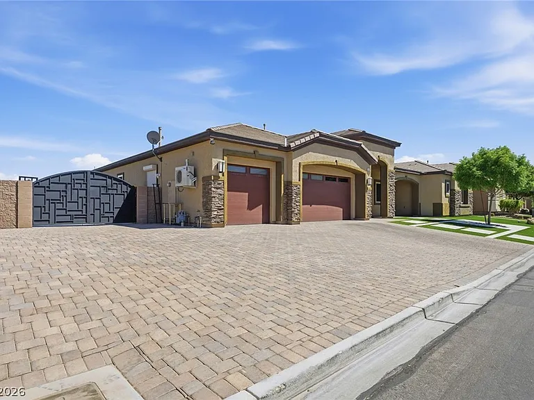 3922 Jacob Lake Cir — Photo 4