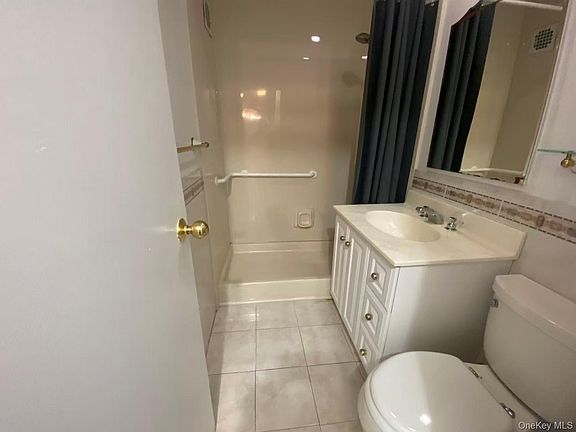 5th image of 140-55 34th Avenue #3E