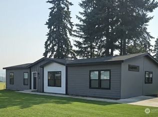105 S 16th St, Elma, WA 98541