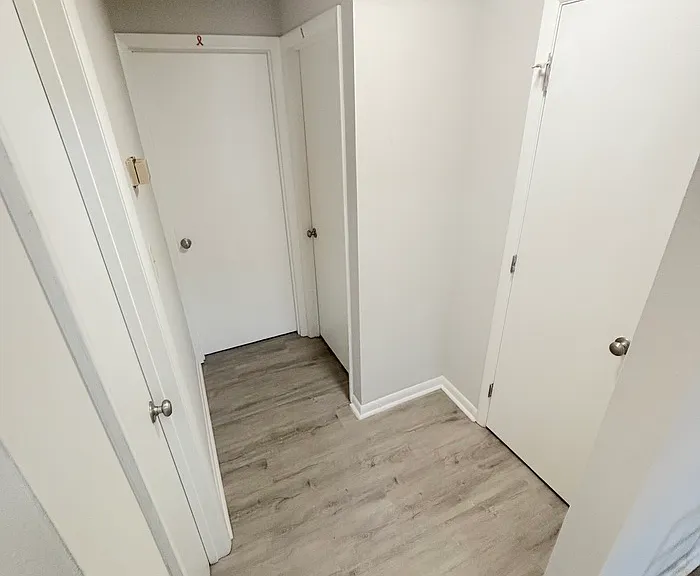 176 S Kentucky Ave — Photo 10