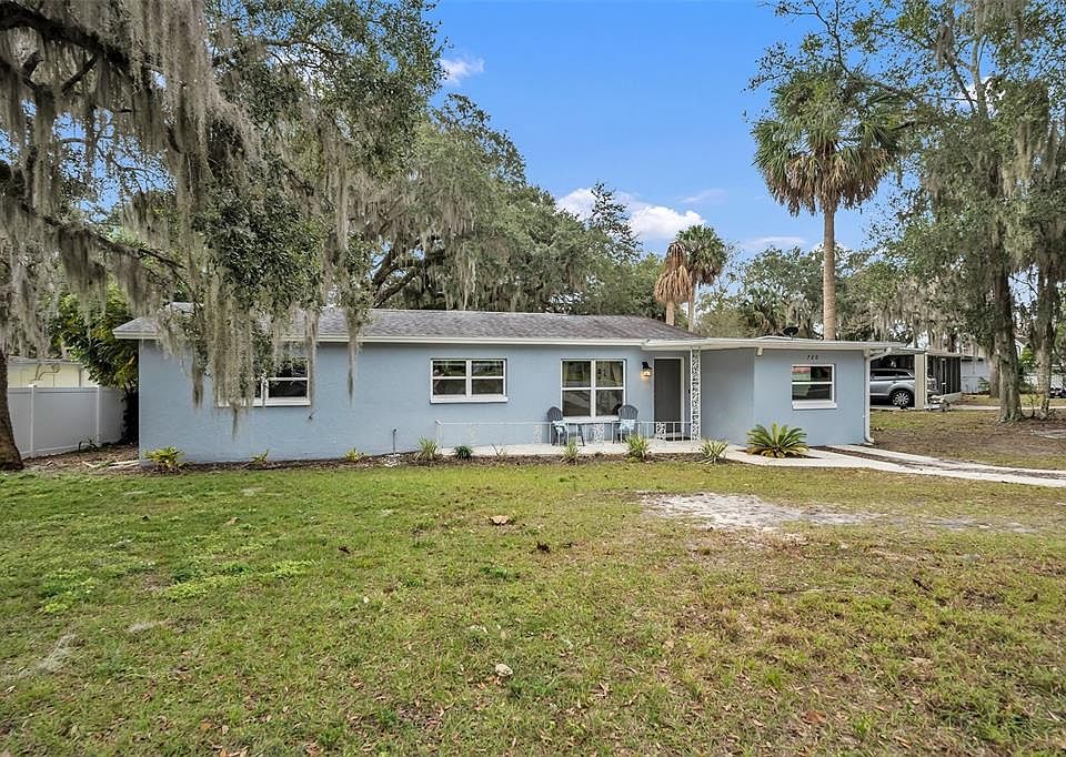 1st image of 720 Park Dr