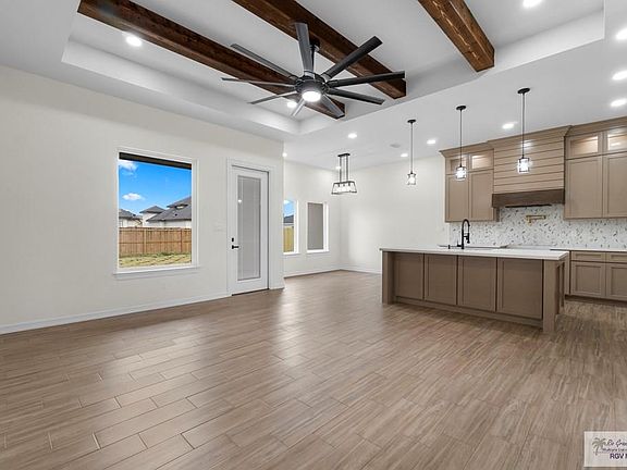 4th image of 316 Janet Cir #117