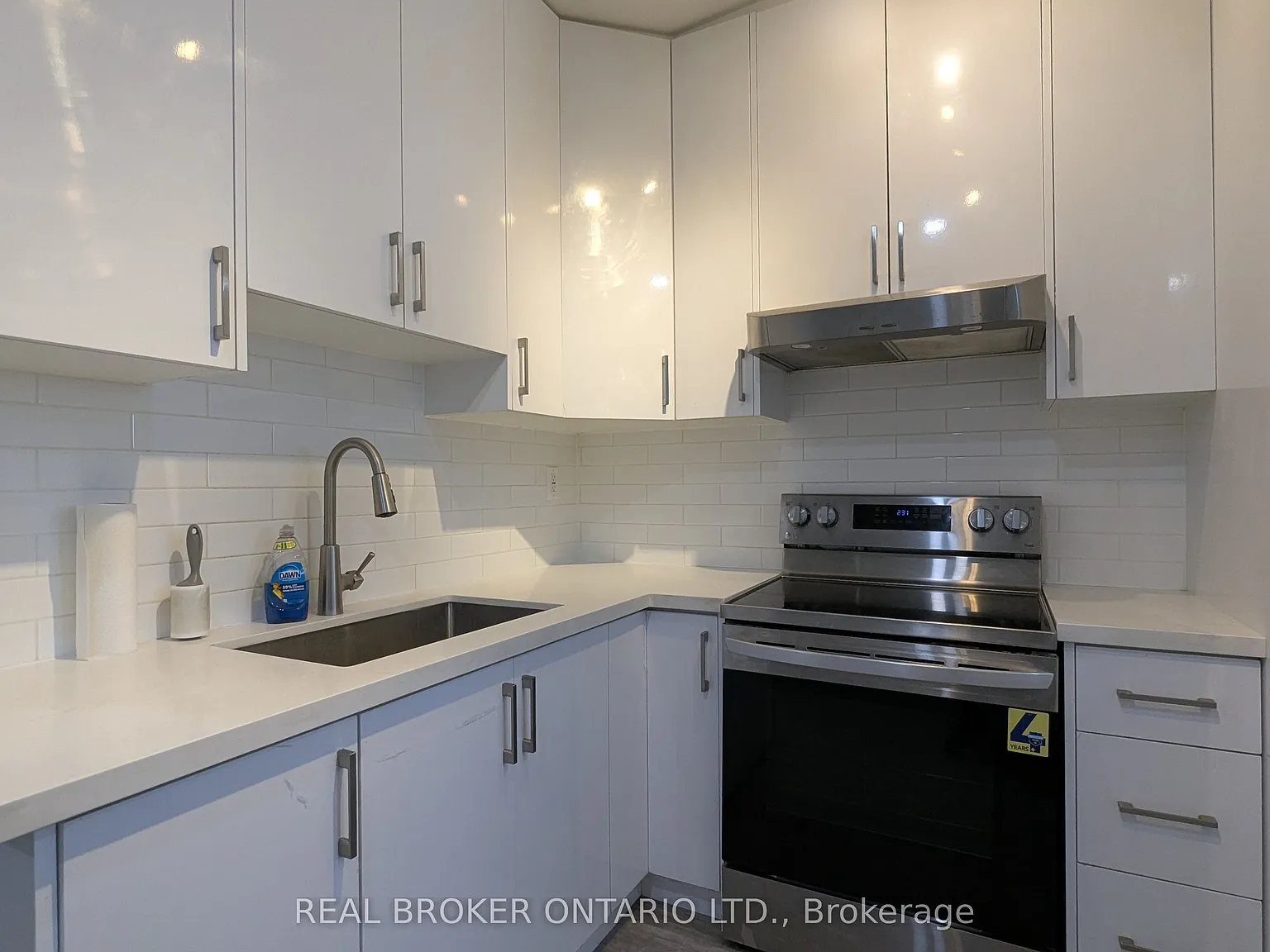 1 bed, $1,800 — Photo 3