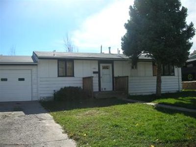 500 Bronco Rd, Denver, CO, 80221