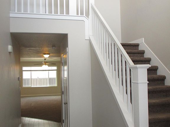 5th image of 612 W Koins Way