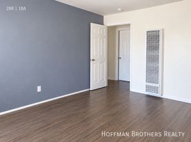 634 W 92nd St, Los Angeles, CA