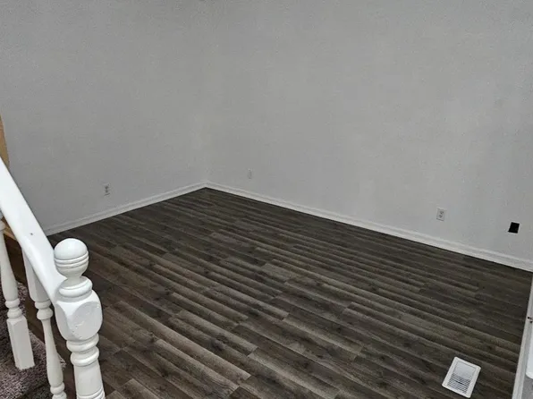 2946 Byron Center Ave SW #2946, Wyoming, MI 49519