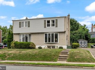 51 Hetzel Rd, Ridley Park, PA 19078