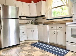 6608 Morris Park Rd, Philadelphia, PA 19151