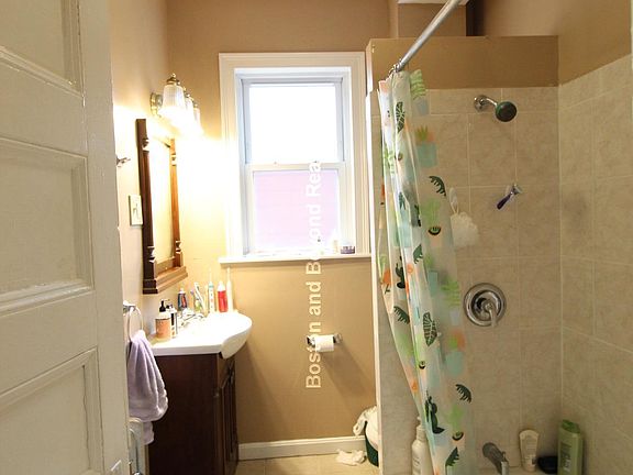 5th image of 90 Fisher Ave #3A