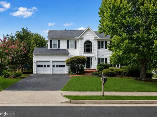 2036 Jennings St, Woodbridge, VA 22191