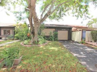 9798 SW 147th Pl, Miami, FL 33196