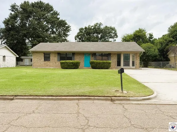 4809 Parkland Dr, Texarkana, AR 71854