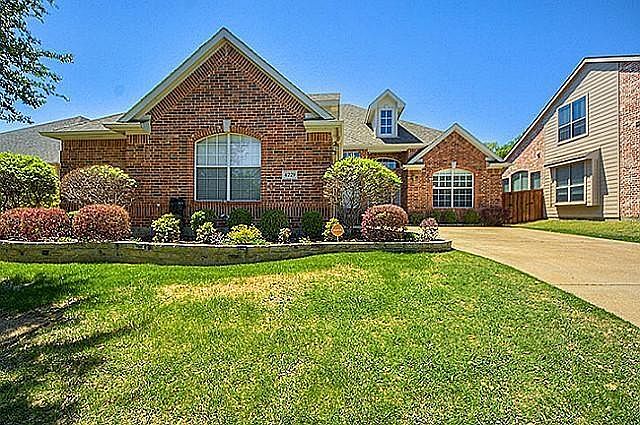 1st image of 4229 Boxwood Dr