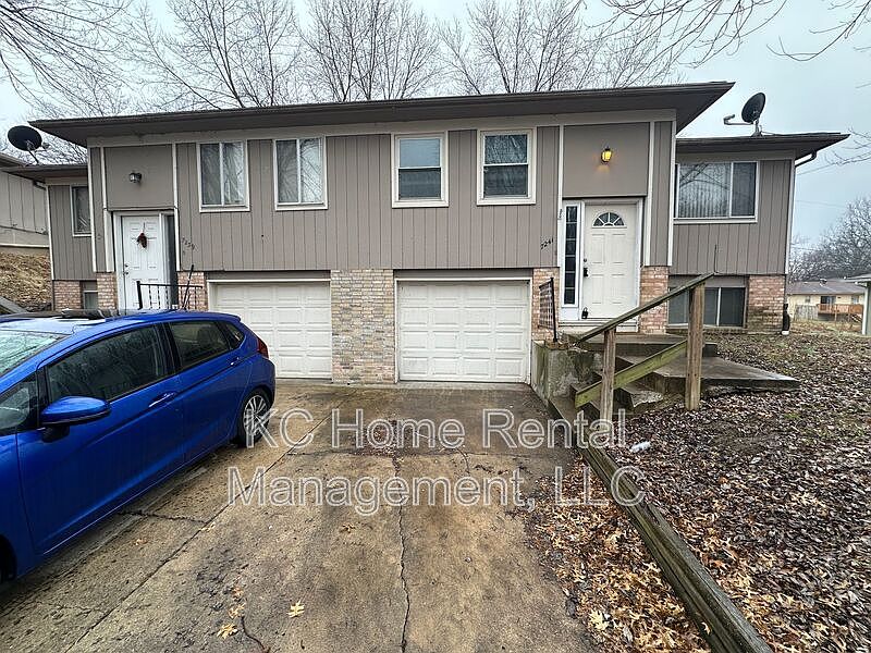 1st image of 7241 Gilmore Ave