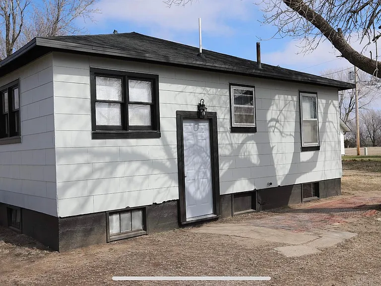 2107 Avenue D — Photo 20