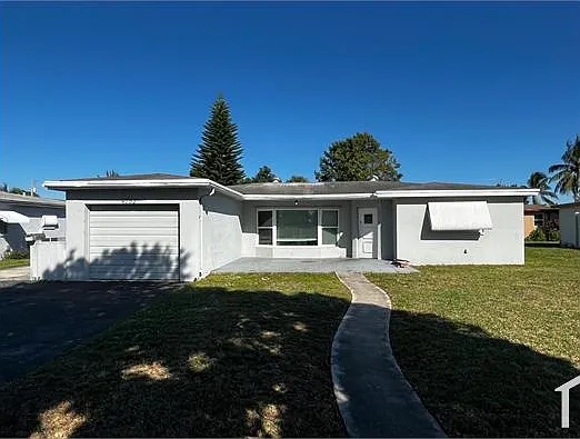 4753 NW 41st St #-