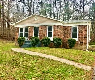 2252 Deerwood Rd Photo 1