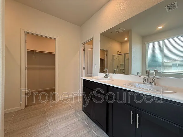 2957 Mokelumne Ct — Photo 32