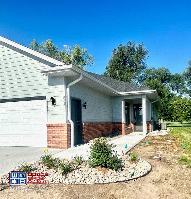 518 S Woodland Dr, Grand Island, NE 68801 MLS 20222056 Zillow