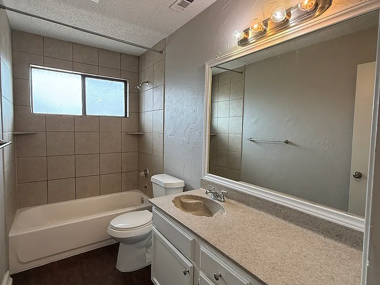 1330 Planters Rd — Photo 24