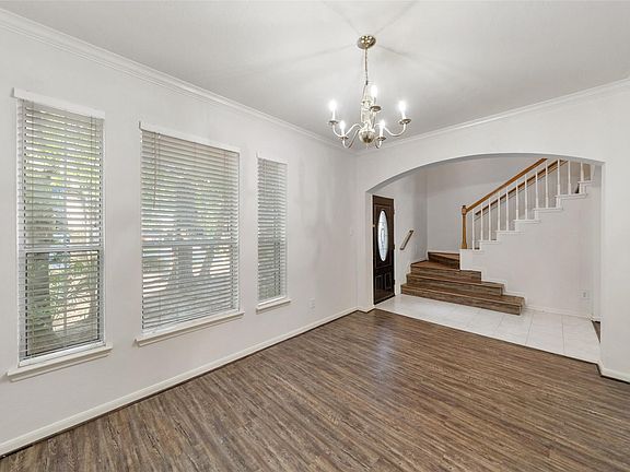 2nd image of 87 N Delta Mill Cir