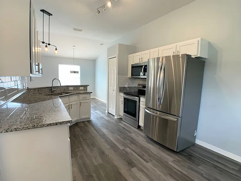 3201 Deer Creek Dr — Photo 16