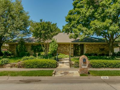 2219 Valley Ml, Carrollton, TX, 75006