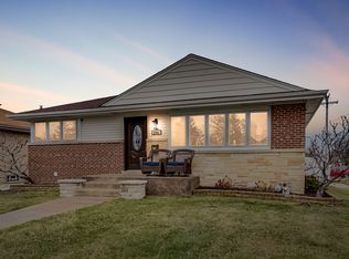 2201 N 76th Ct, Elmwood Park, IL